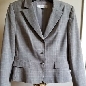 Tahari 3 piece suit